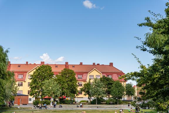 Hitta bostad i Hägerstensåsen - Booli